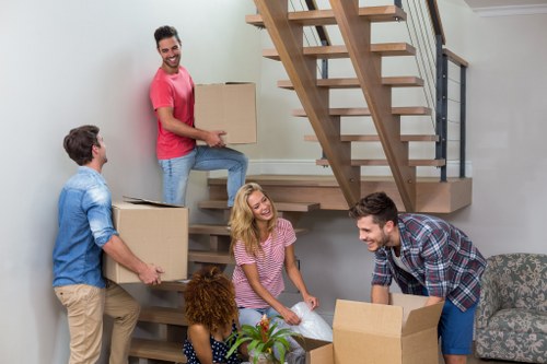 Student storage options in East Dulwich for boxes and luggage