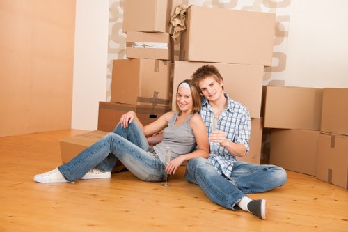 Self storage unit options in Eastdulwich for household items