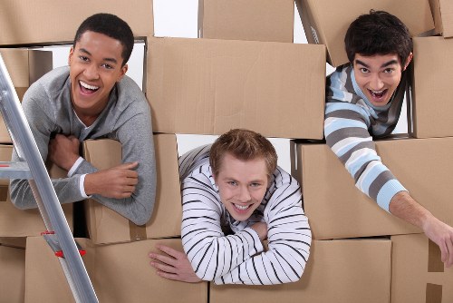 Packing boxes for removals in East Dulwich